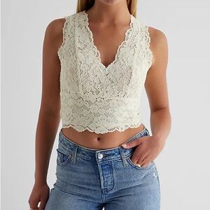 Express Floral Lace V-Neck Smocked Crop Top Woman’s Size Small